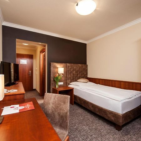 Hotel Weinberg Gmbh Preising Екстериор снимка